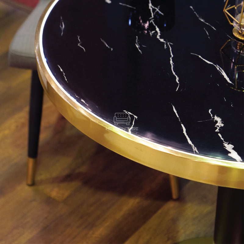 โต๊ะคาเฟ่ ฮาบิ (สีดำ) / Habi Café Table (Black Marble Top)